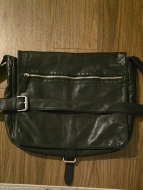 Black Leather Messenger Bag for Men